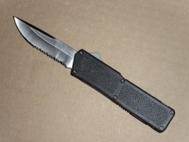 black serrated widow otf switchblade knife taiwan